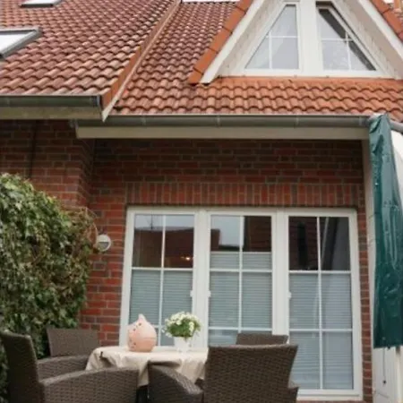 Дом отдыха Ferienhaus-ankerplatz-hooksiel *